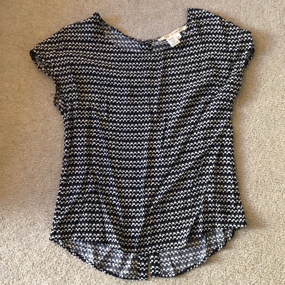 Button Back Print Blouse - image 1